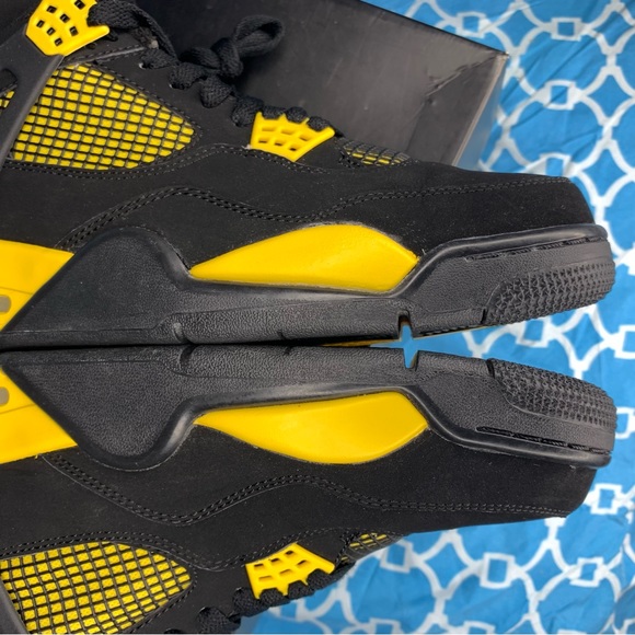 Nike Air Jordan 4 Men’s size 10 Thunder retro OG 2012 yellow rare vintage black - Picture 5 of 13